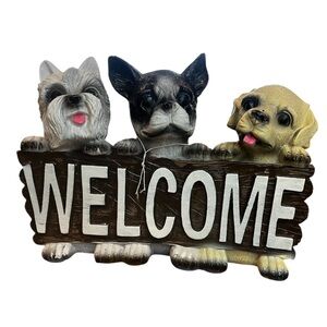 Dog Welcome Sign with Three Puppies NWT Resin